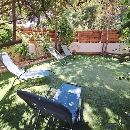 La P'tite Cigale Apartment *
